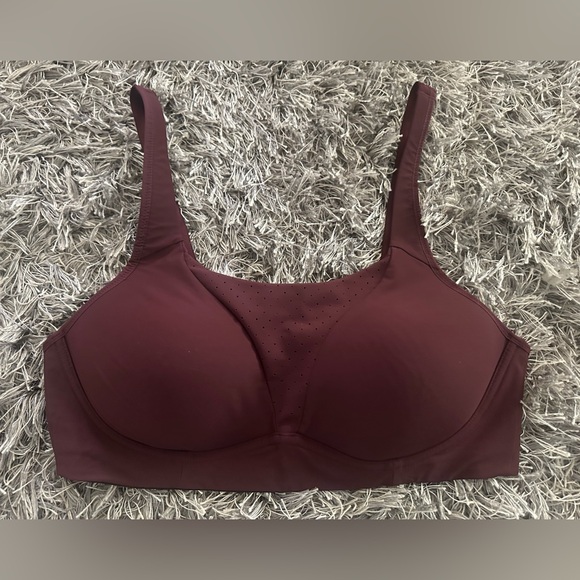 lululemon athletica Other - Lululemon Run Times High Support Sports Bra Womens 38C Wine/Maroon NICE!